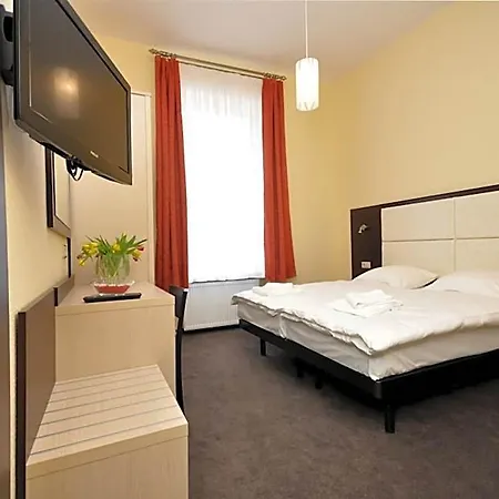 Bova Hotel 3*