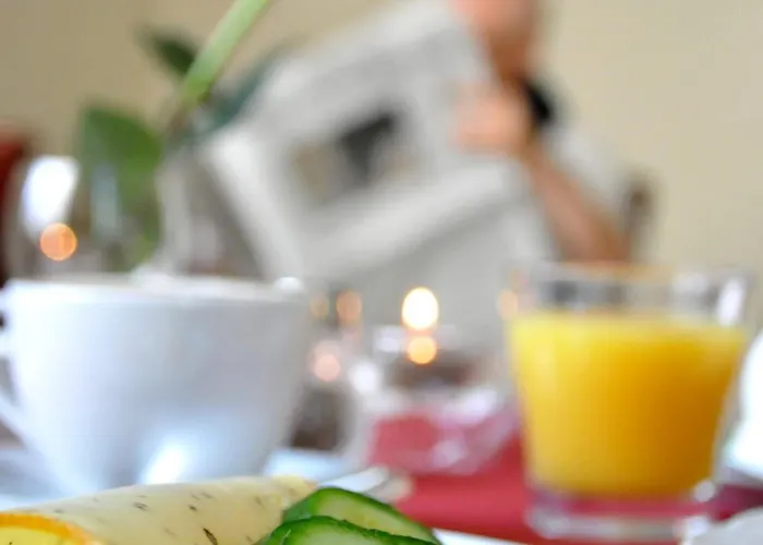 ホテル ボヴァ 3*